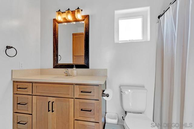 130 Scenic Dr, El Cajon CA: https://media.crmls.org/mediaz/d065499c-a9d9-43c5-918e-c22ed3be92f6.jpg