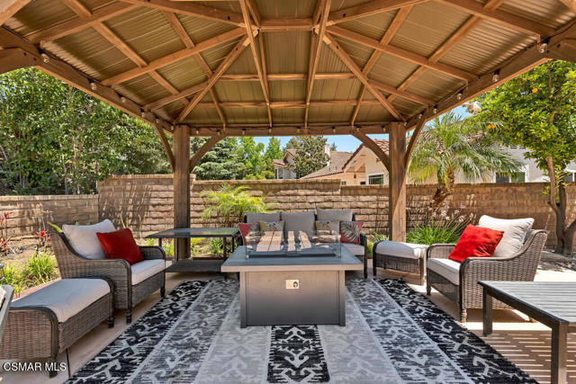 751 Lynnmere Drive, Thousand Oaks CA: https://media.crmls.org/mediaz/d0667067-e9ee-4fba-93af-575e1bdcf815.jpg