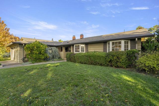 1446 La Crosse Drive, Sunnyvale CA: https://media.crmls.org/mediaz/d06757e1-8367-433d-8c2c-2adaaf57ff10.jpg