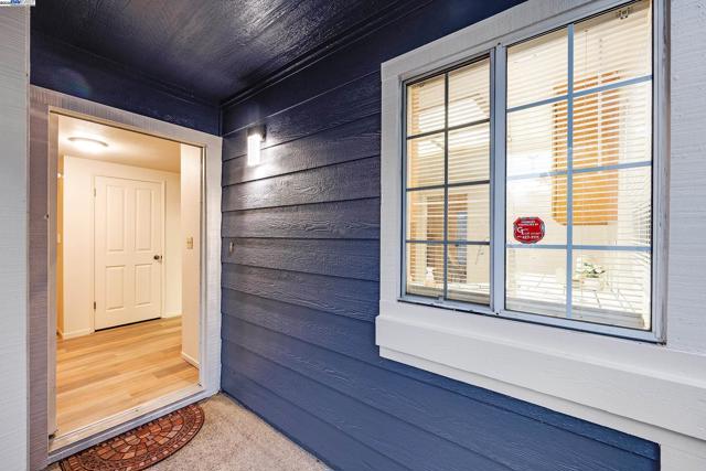 117 Pelican Loop, Pittsburg CA: https://media.crmls.org/mediaz/d068684d-4cf8-4132-89e4-41205a13f87f.jpg