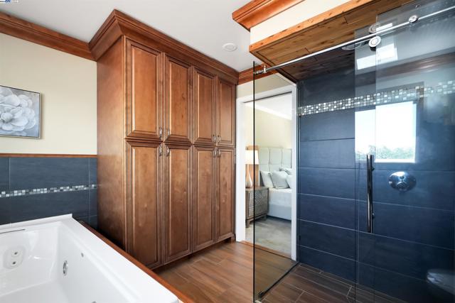 2698 Million Ct, San Jose CA: https://media.crmls.org/mediaz/d069eb5f-e113-467a-b753-70bf03868eeb.jpg
