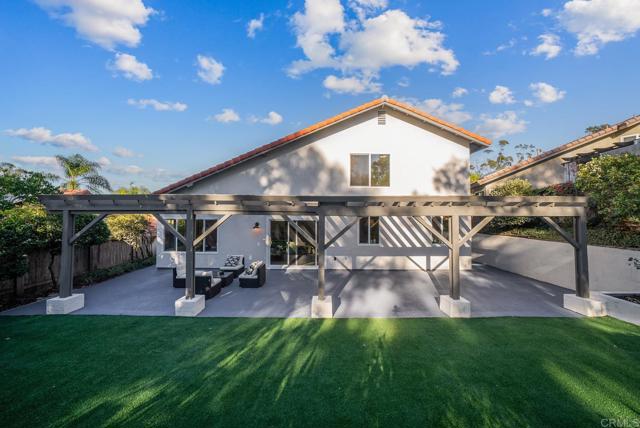 Detail Gallery Image 32 of 36 For 11026 Elderwood Ln, San Diego,  CA 92131 - 4 Beds | 2/1 Baths