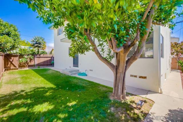 349 351 G Avenue, Coronado CA: https://media.crmls.org/mediaz/d06bb9c8-a392-474d-9414-29a50b2a7f27.jpg