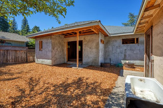 243 Ada Avenue, Felton CA: https://media.crmls.org/mediaz/d06c4f04-8122-4332-9198-c597b854ecff.jpg