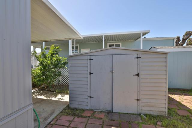 8282 Murray Ave, Gilroy CA: https://media.crmls.org/mediaz/d06d049e-82d3-4c5c-8cb5-af69a1b5d203.jpg