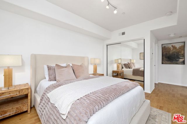 2750 Artesia Boulevard, Redondo Beach, California 90278, 2 Bedroom Bedrooms, 0 ,1 BathroomBathrooms,Residential,For Sale,Artesia,0,26992733