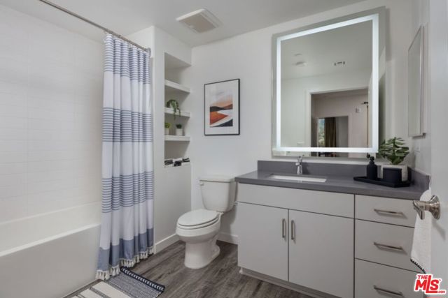 1700 Fasana Road, Duarte CA: https://media.crmls.org/mediaz/d06dc7d9-16e1-4d0f-8e9d-d7ec3df92e92.jpg