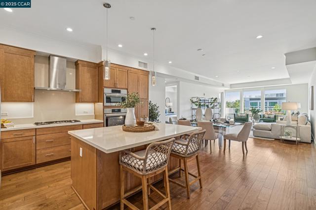 1756 Cole Ave, Walnut Creek CA: https://media.crmls.org/mediaz/d06e1bed-ef95-4ff9-9870-66b7dc19543b.jpg