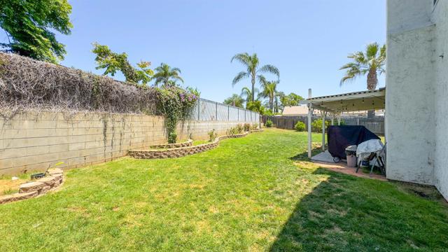 Detail Gallery Image 16 of 16 For 1219 Armstrong Cir, Escondido,  CA 92027 - 4 Beds | 2/1 Baths