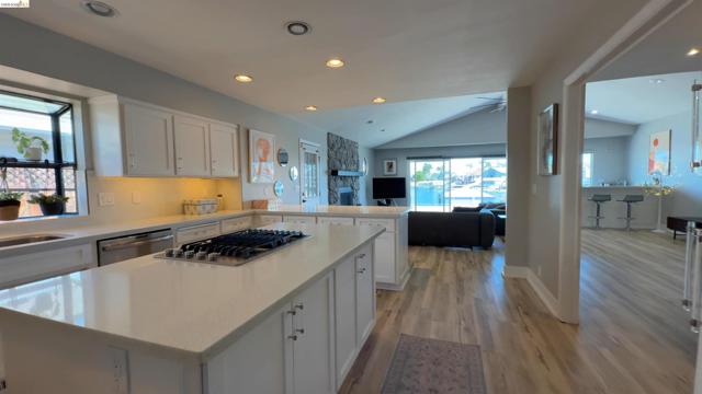 Image 19 of 43 For 2293 Reef Ct