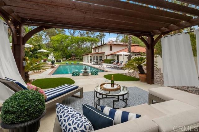 Detail Gallery Image 4 of 65 For 7401 Luna De Oro, Rancho Santa Fe,  CA 92067 - 4 Beds | 3/2 Baths