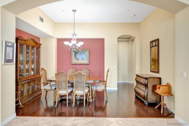 10659 Paseo Allegria Ave, San Diego CA: https://media.crmls.org/mediaz/d0722c10-69c3-41e8-988b-383bcc928f2b.jpg