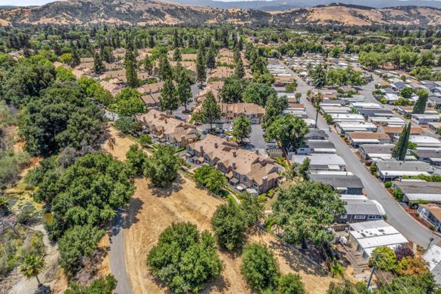 6901 Rodling Drive, San Jose CA: https://media.crmls.org/mediaz/d07241d1-6f5d-411e-91e9-99b1365f483e.jpg