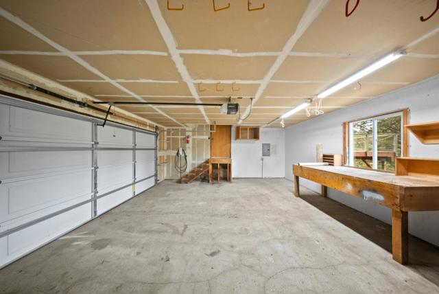 688 Calabasas Road, Watsonville CA: https://media.crmls.org/mediaz/d0725bee-7733-4538-9ebd-c5b29fa3c006.jpg