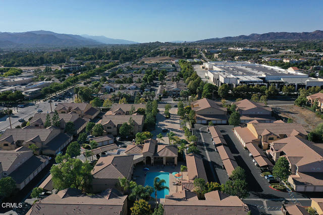 24909 Madison Avenue, Murrieta CA: https://media.crmls.org/mediaz/d072dd8b-6e8e-4934-82b4-175ce56a84cb.jpg