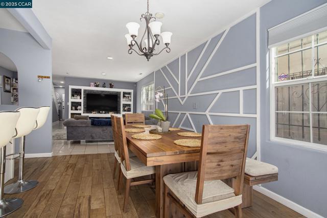 Image 9 of 29 For 312 Barrett Ave