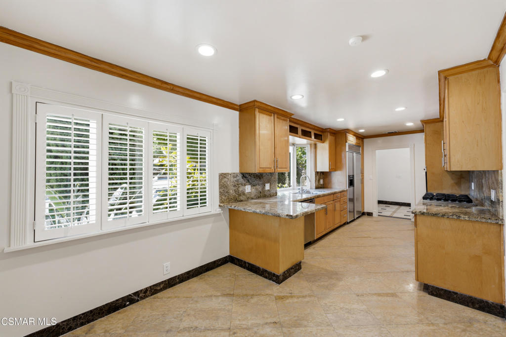 MLS #226003024 image #8