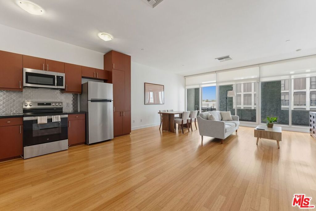 3810 Wilshire Boulevard Unit 602
