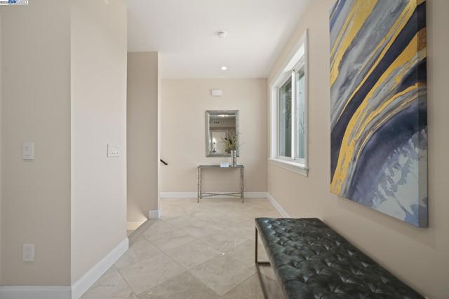 Image 18 of 56 For 2382 Rainbow Ct