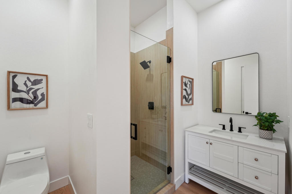 MLS #219138561DA image #19