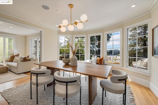 740 Calmar Ave, Oakland CA: https://media.crmls.org/mediaz/d076a50e-6e0e-4db9-8703-b8b055ddef57.jpg