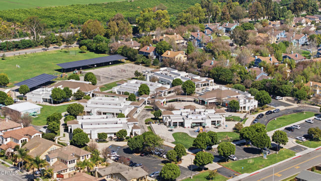 Image 51 of 57 For 9417 Petit Court