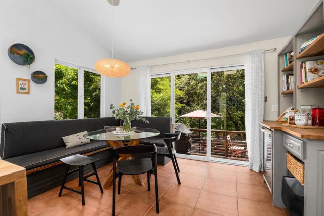 3714 Purling Brook, Soquel CA: https://media.crmls.org/mediaz/d077a2e1-491f-4492-9e35-1639010aa630.jpg