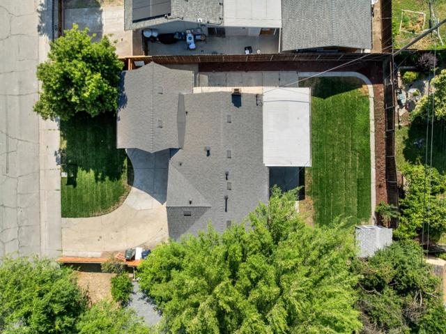 2621 Wood Violet Way, Sacramento CA: https://media.crmls.org/mediaz/d07855dd-37b7-4874-bb9e-9dc557dbffb8.jpg