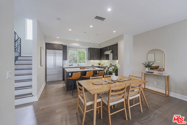 1400 N Fuller Avenue, Los Angeles CA: https://media.crmls.org/mediaz/d07934cb-9a68-441e-aa2f-970dca0425e3.jpg