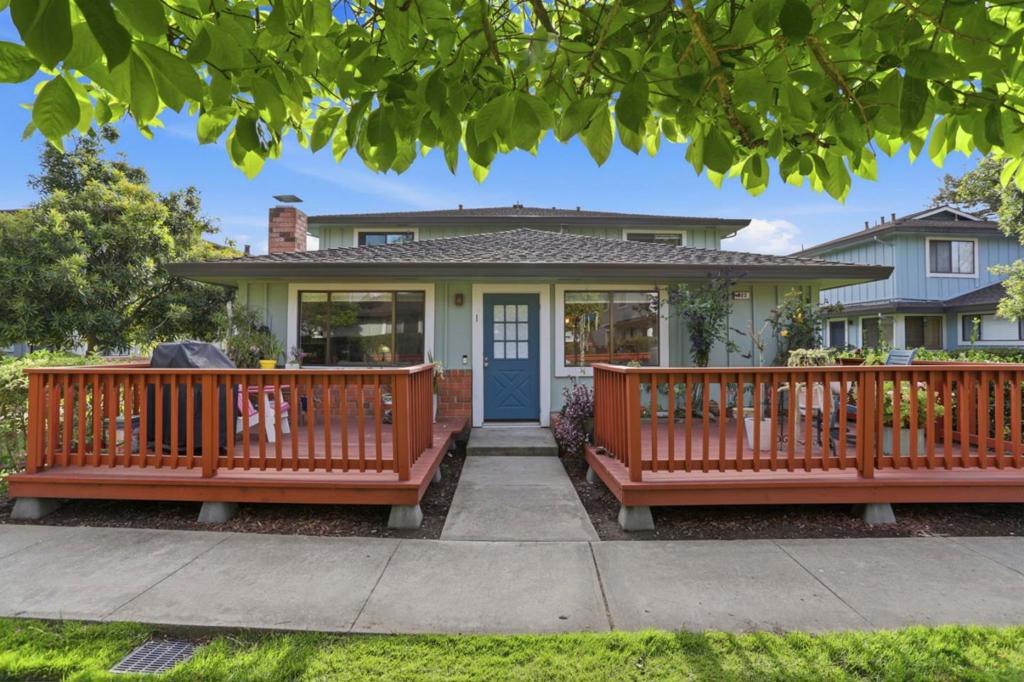 922 Ponselle Lane #1