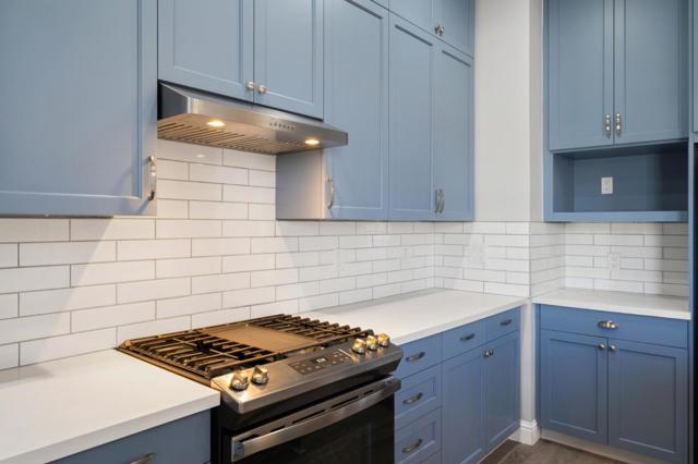 30003006 26th Street, San Francisco CA: https://media.crmls.org/mediaz/d07a7508-108f-4834-a778-0a49836ec707.jpg