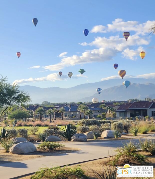28 Chablis, Rancho Mirage CA: https://media.crmls.org/mediaz/d07b48ff-de3d-4b9b-ab4f-12a26f34af77.jpg