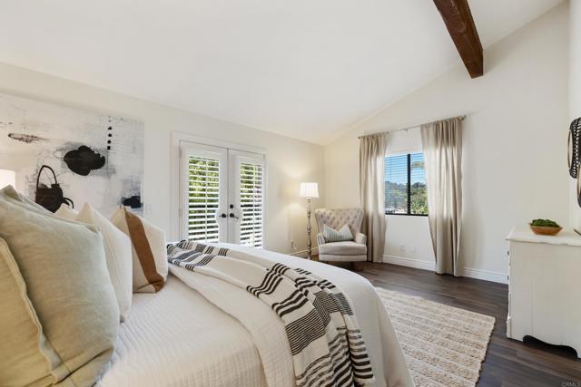 28551 Meadow Glen Way W, Escondido CA: https://media.crmls.org/mediaz/d07ca689-55b4-4ad6-99dd-11e57f9da27b.jpg