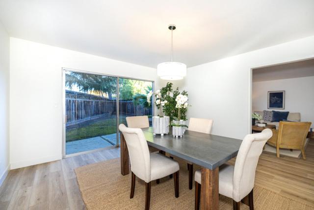 41484150 Byron Street, Palo Alto CA: https://media.crmls.org/mediaz/d07cb240-02f4-435f-8cf1-9817a956f139.jpg