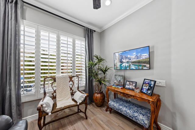 Image 11 of 26 For 40882 Calle Claro