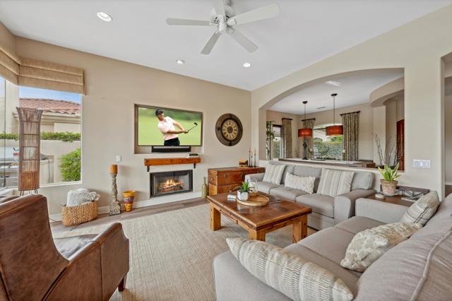 55208 Big, La Quinta CA: https://media.crmls.org/mediaz/d07dac86-d32f-4109-8b8d-2944ae781bfc.jpg