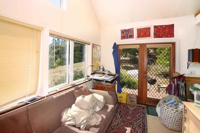 46 Valley View Road, Watsonville CA: https://media.crmls.org/mediaz/d07e08f9-abc8-4056-8525-7e98d2c39b16.jpg