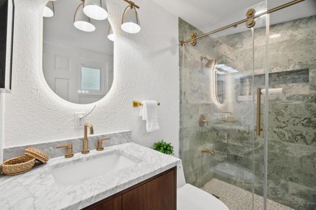 850 Las Palmas Drive, Santa Clara CA: https://media.crmls.org/mediaz/d07e33d3-4b32-4c2e-88ea-252666c995fd.jpg