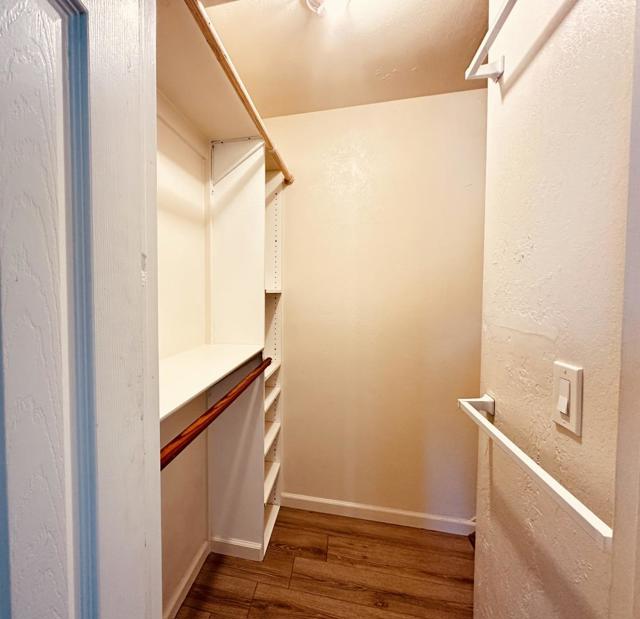 922 Ponselle Lane, Capitola CA: https://media.crmls.org/mediaz/d07e9a9a-6a14-4bbe-9ffe-44e57af51b03.jpg