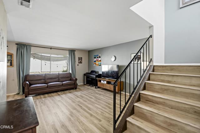 Detail Gallery Image 7 of 32 For 813 E Ponderosa Dr, Azusa,  CA 91702 - 4 Beds | 3 Baths