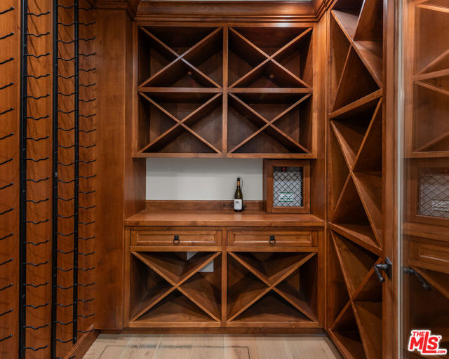 14806 Sutton Street photo 24