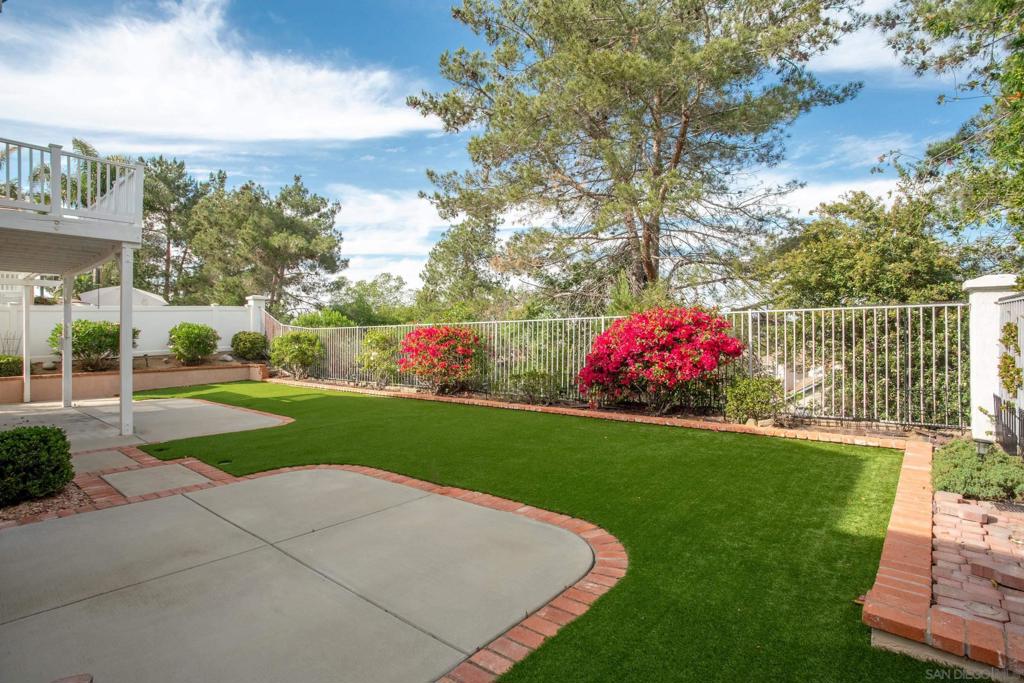 881 Windridge Circle - photo 2