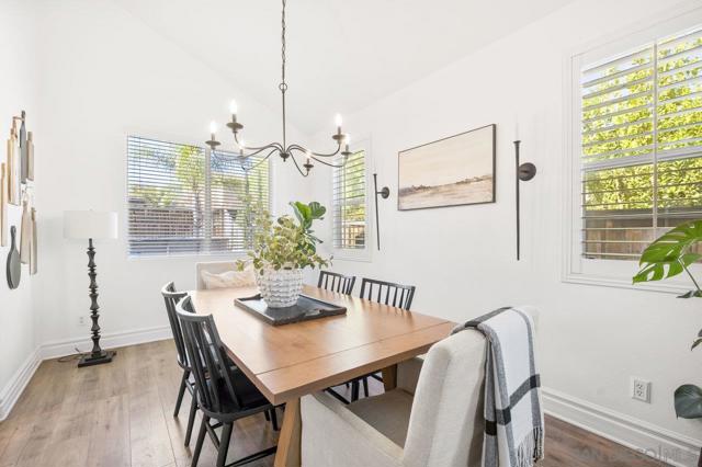 Image 8 of 41 For 26849 Silver Spur Ct