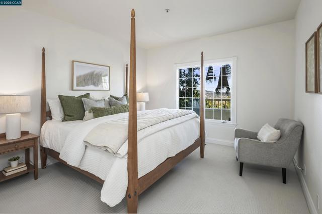 75 Donald Drive, Orinda CA: https://media.crmls.org/mediaz/d0841199-e188-4a28-b233-020f6ef9e70d.jpg