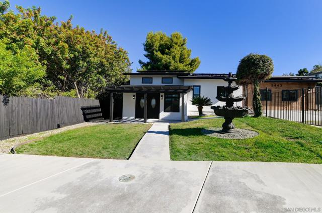 3443 Golden View Ter, Lemon Grove CA: https://media.crmls.org/mediaz/d08560a1-5469-470e-a5d4-50ed3cb3e65f.jpg