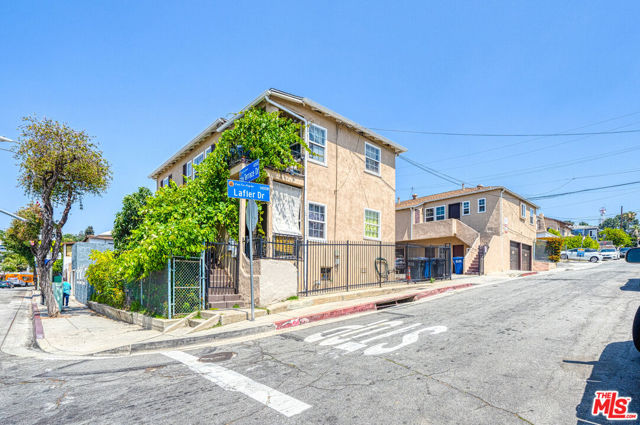 4260 City Terrace Drive, Los Angeles CA: https://media.crmls.org/mediaz/d0879a09-5693-4308-9d77-4216901d7b2e.jpg