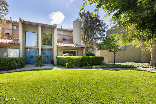 658 Rosewood Avenue, Camarillo CA: https://media.crmls.org/mediaz/d087e3a9-6b38-4e43-815f-dd8d20b2372d.jpg