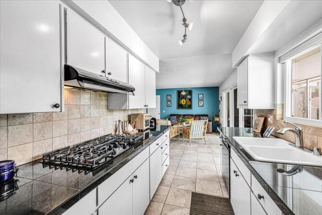 48485 Prairie Drive, Palm Desert, CA 92260