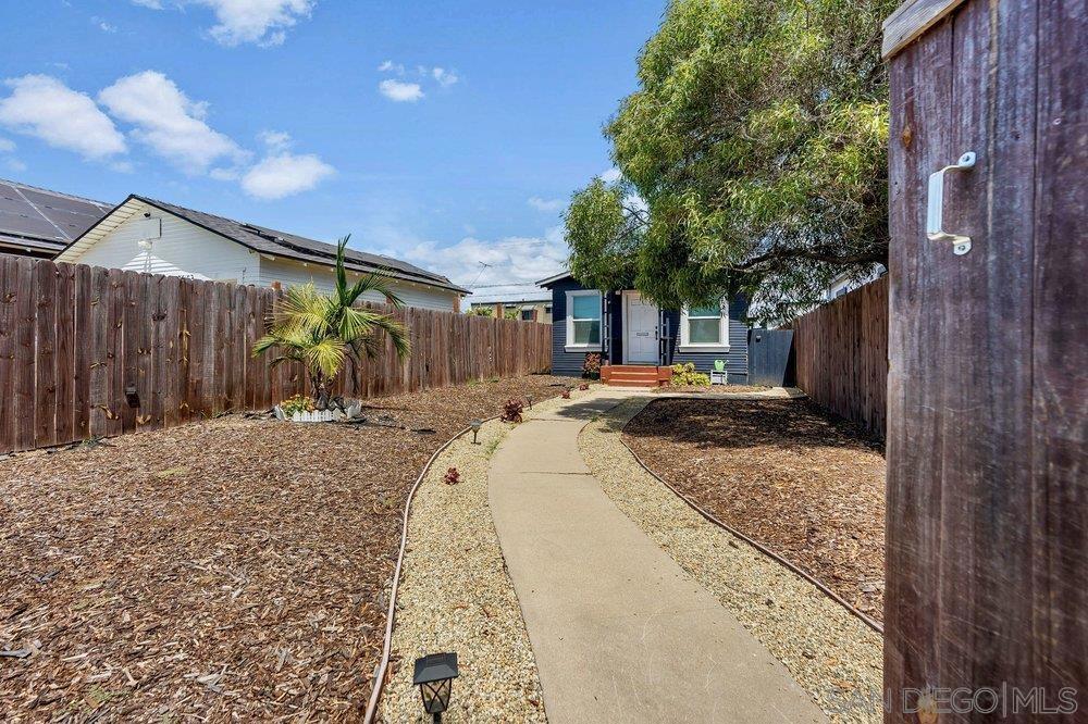 3645 Marlborough Ave - photo 2