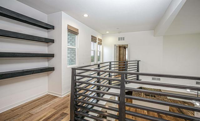 Image 13 of 41 For 2206 Element Way